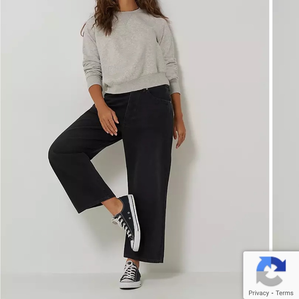 Lee Black Loose Fit Button Fly Cropped Jeans